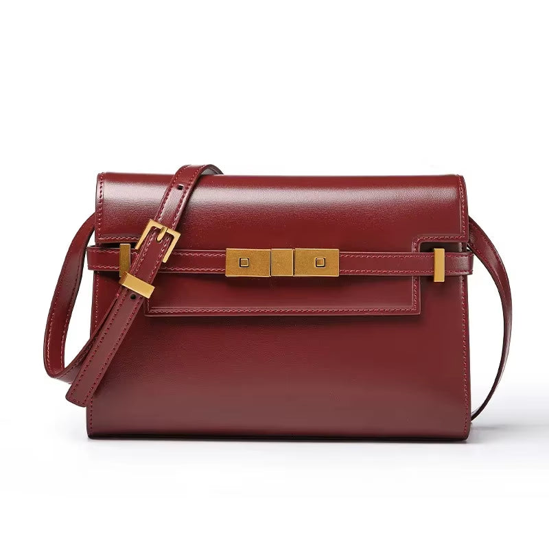 Chic Manhattan Handbag: Retro-Inspired Underarm Baguette Bag for a High-End Look