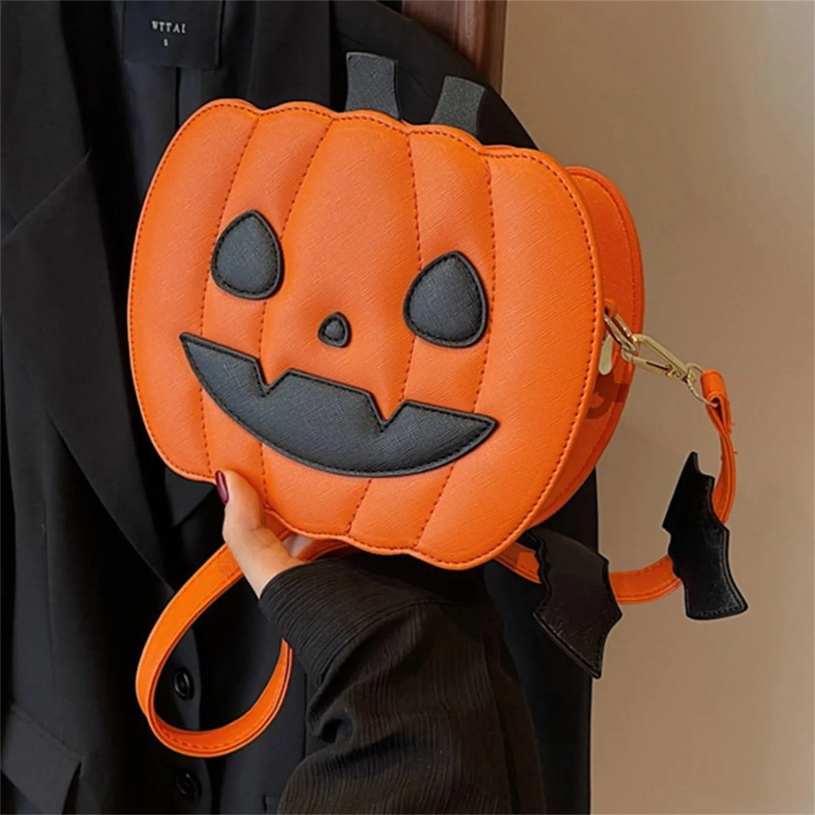 Chic Halloween Pumpkin Purse with Ghost Skull Accent - Perfect for Women & Girls!