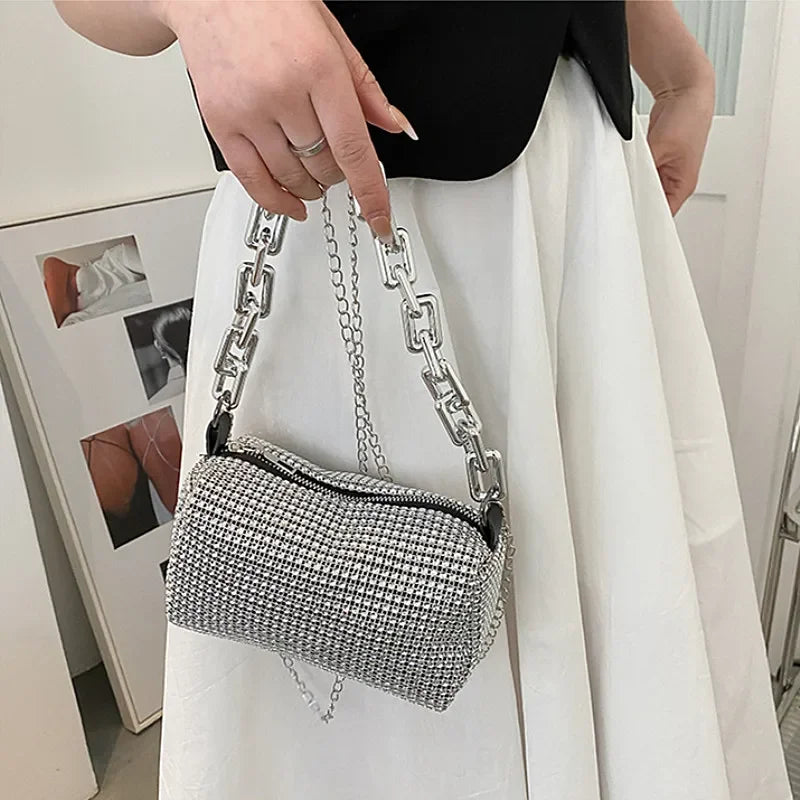 Sparkling Rhinestone Mini Bucket Bag with Glitter Chain - Chic Crossbody Purse for Prom and Parties (6.3 x 3.54 Inches)