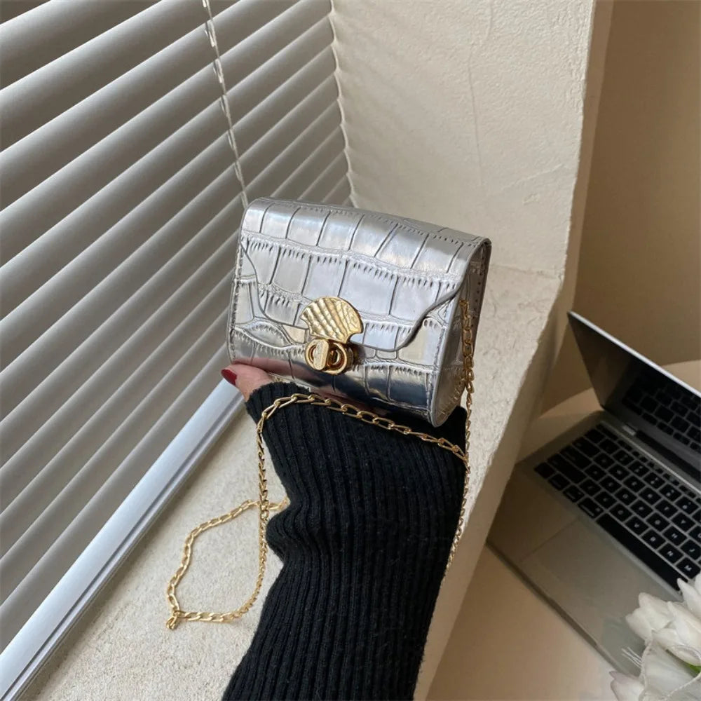 Chic Mini Shoulder Bag with Chain - Perfect Daily Commuter Lipstick & Coin Purse