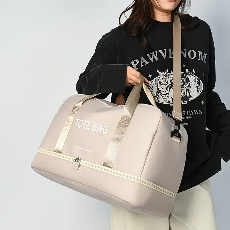 Versatile Large-Capacity Travel Duffle Bag with Adjustable Strap - Durable Nylon Gym Bag for All Your Sports Needs!