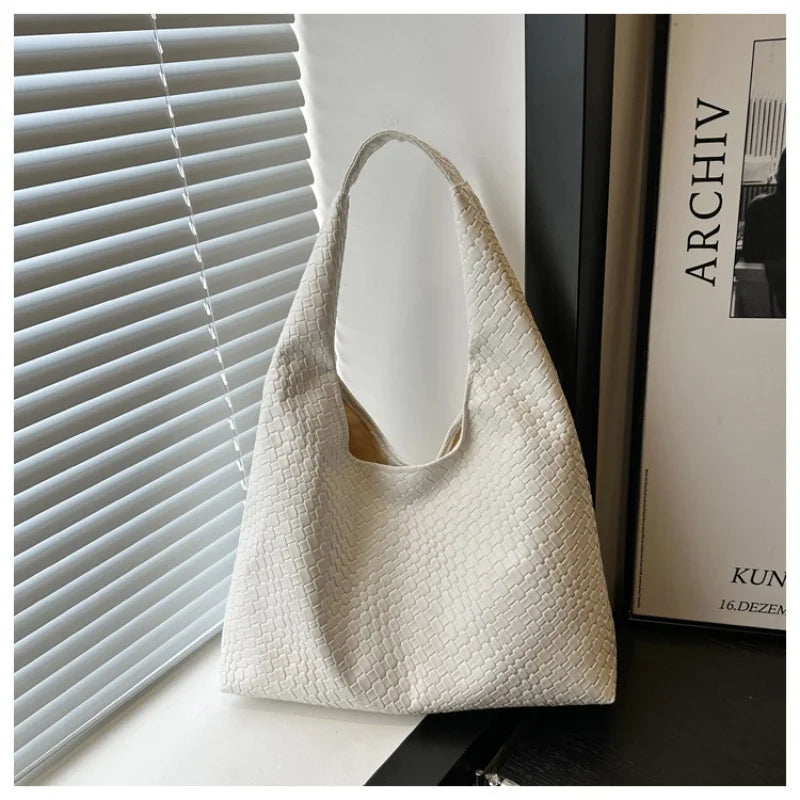 Women'S Retro Artificial Leather Woven Pattern Shoulder Bag Large Capacity Tote Bag Casual Armpit Bag Large Tote Bag Daily Work
