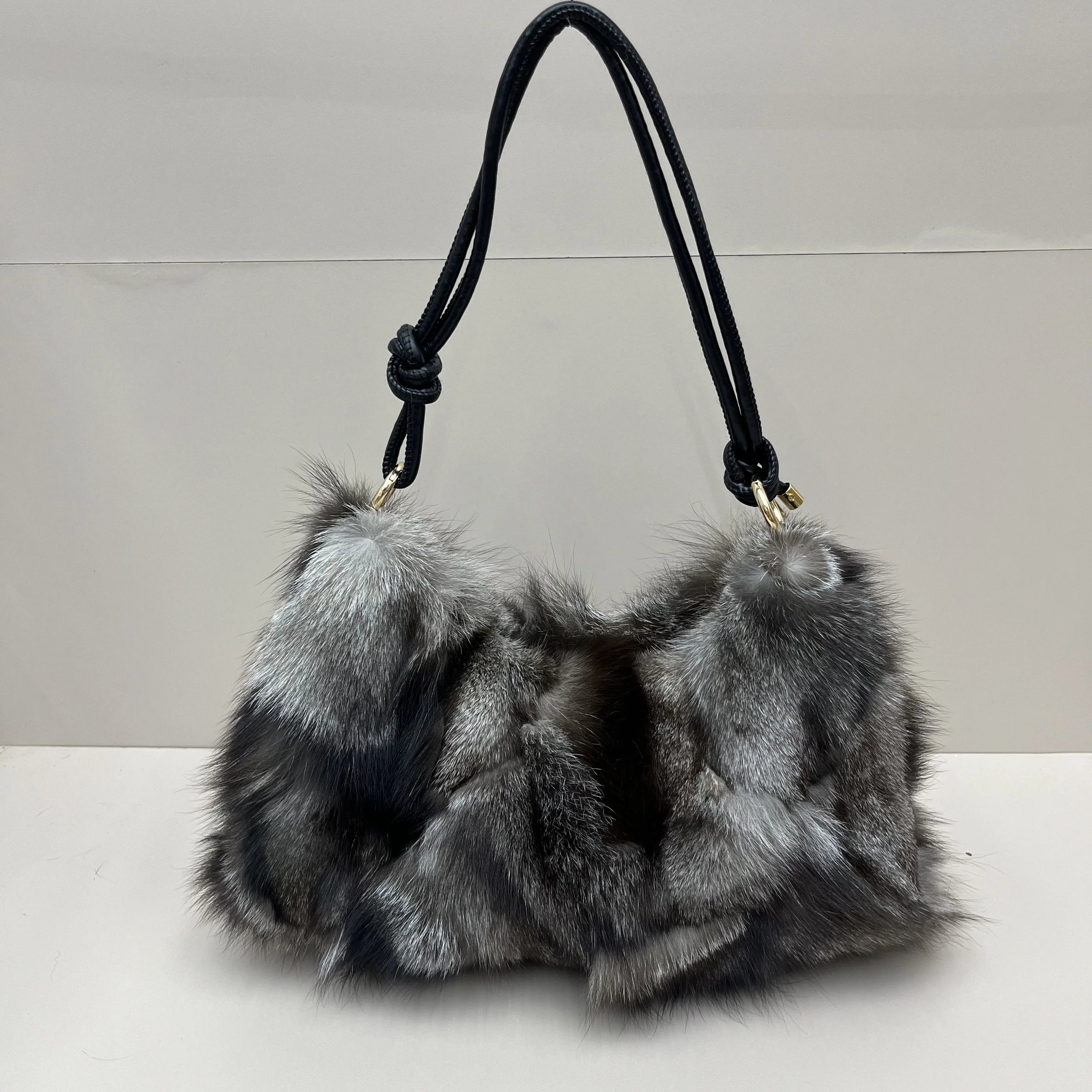Luxury Real Fox Fur Women's Messenger Bag - Chic Winter Tote for Evening Parties and Fashionable Outings
