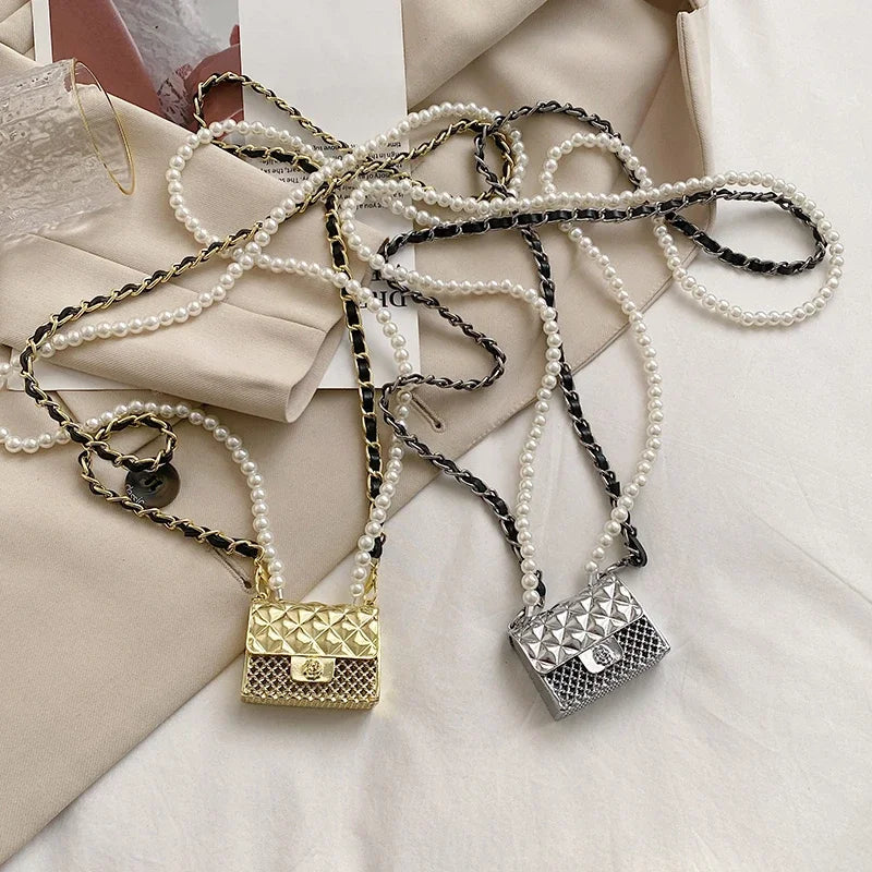 Mini Metal Shoulder Bags for Women Pearl Chain Crossbody Bag Designer Clothing Accessories Satchel Female Decorative Box Handbag
