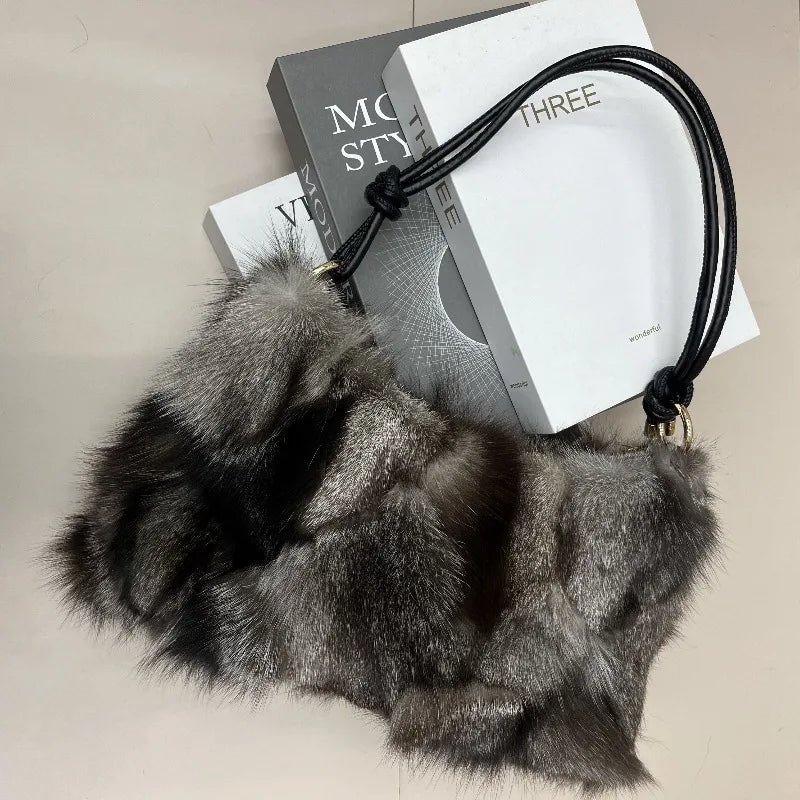 Luxury Real Fox Fur Women's Messenger Bag - Chic Winter Tote for Evening Parties and Fashionable Outings