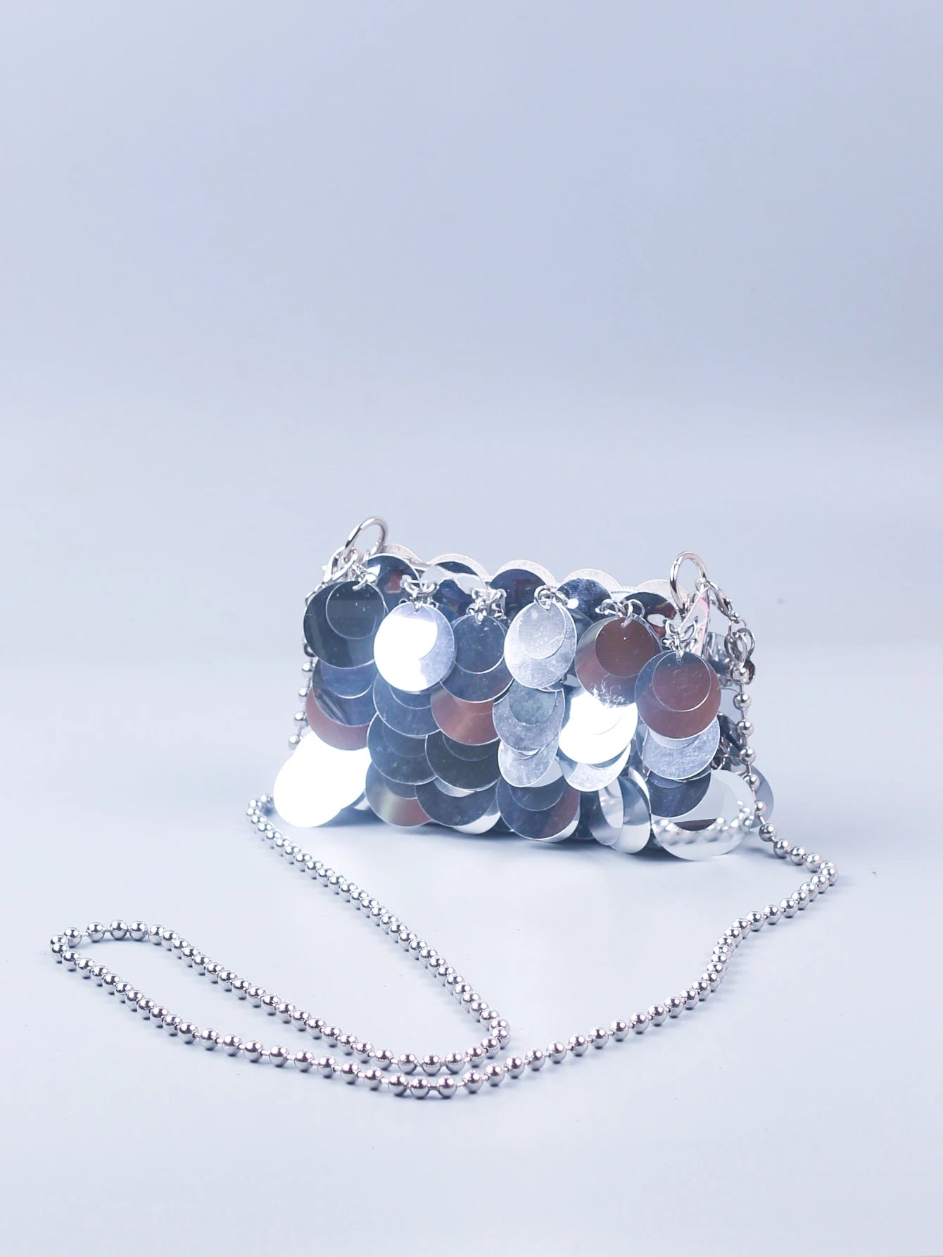 Trendy 2023 Shiny One-Shoulder Crossbody Bag for Women - Chic Mobile Phone Bag with Chain Detail