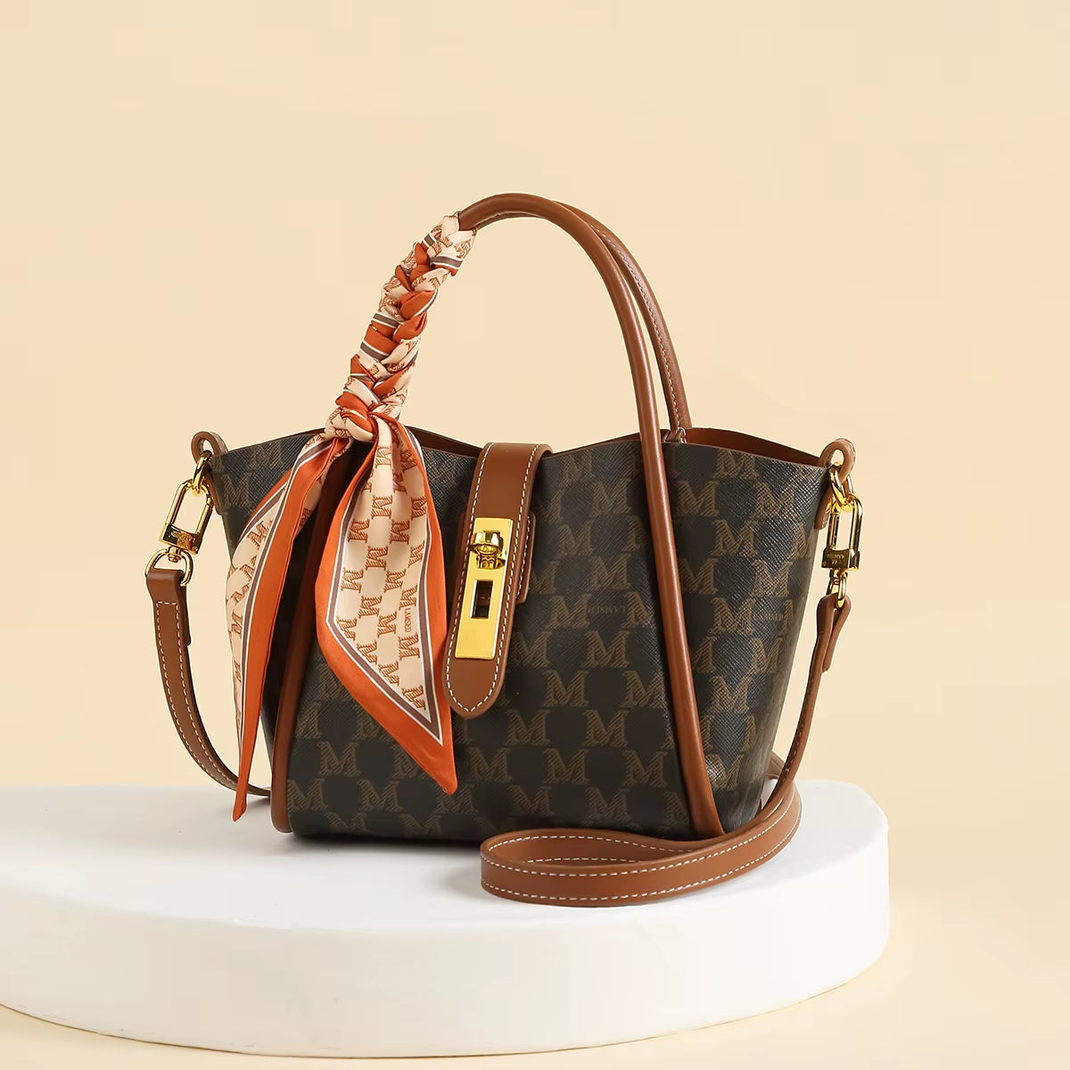 Chic Geometric Letter Pattern Satchel Bag with Detachable Shoulder Strap - Stylish Microfiber Leather Travel Companion